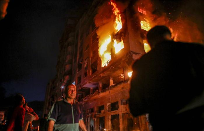 لبنان
      يحاصر
      النفوذ
      الإيراني
      ويستوضح
      من
      واشنطن
      دوافع
      عقوباتها