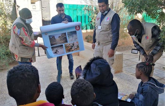 حمدوك:
      السودان
      يواجه
      معركة
      وجودية
      «يكون
      أو
      لا
      يكون»