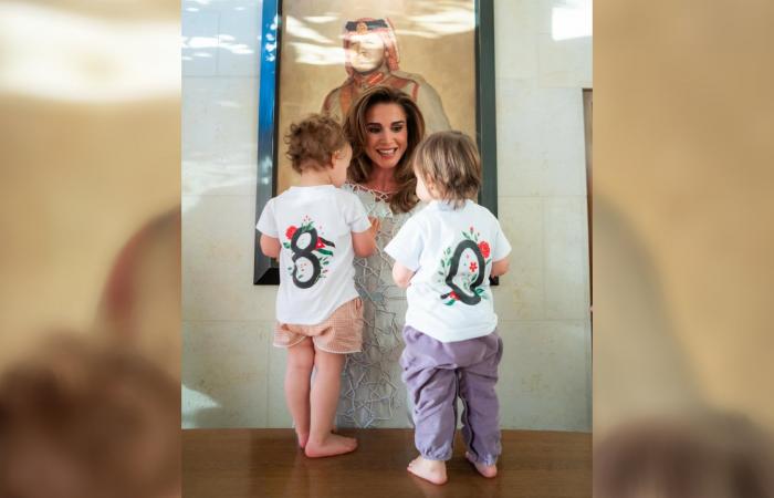 "كل عام وحب الأردن بيكبر فينا من جيل لجيل".. الملكة رانيا تحتفل مع حفيدتيها بعيد الاستقلال الـ80
