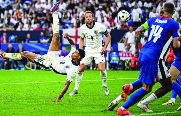 هالاند
      مودعاً
      غوارديولا:
      جعلت
      الشيء
      العظيم
      يبدو
      عادياً...
      شكراً
      أيها
      القائد