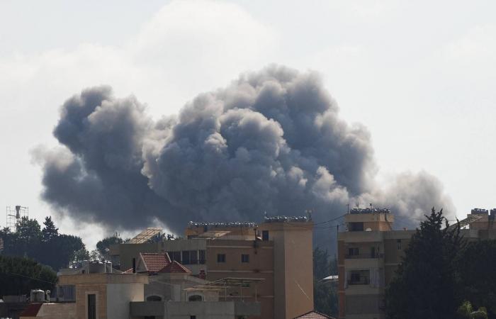 مقتل
      31
      شخصاً
      في
      الغارات
      الإسرائيلية
      على
      لبنان