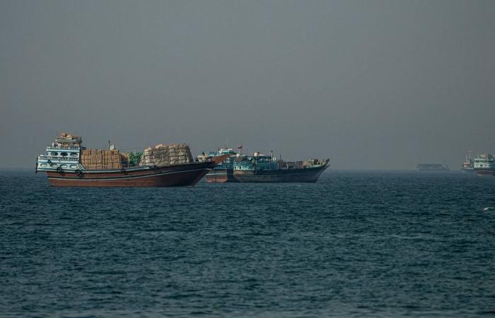 إيران
      تُعِدّ
      لإقامة
      جنازة
      كبرى
      لمرشدها
      الراحل
      علي
      خامنئي