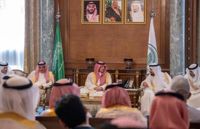 وزير
      الداخلية
      السعودي:
      تكامل
      القطاعات
      جسَّد
      كفاءة
      العمل
      المشترك
      في
      «الحج»