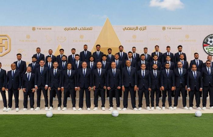 تشكيلة
      الجزائر
      للمونديال
      دون
      مفاجآت