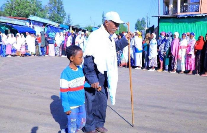 آبي
      أحمد
      يتعهد
      «حقبة
      تحولية»
      في
      إثيوبيا