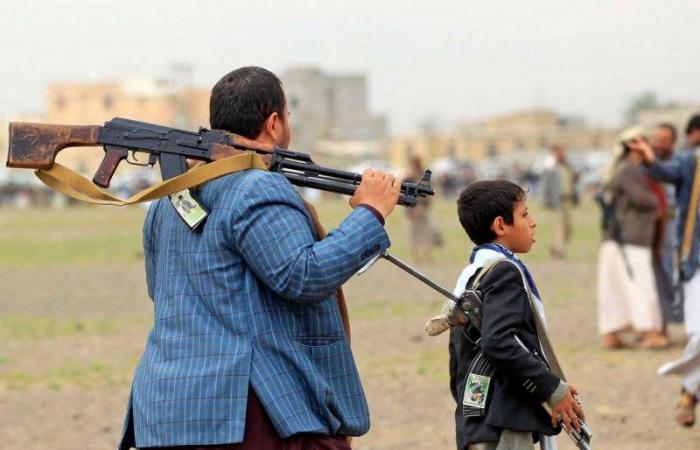 حقوقيون
      يندّدون
      باستمرار
      احتجاز
      الحوثيين
      محامياً
      بارزاً