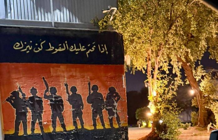 ثلاث
      هدايا
      ثمينة
      لطهران
      من
      صدام
      وبن
      لادن
      وبوش
      الابن