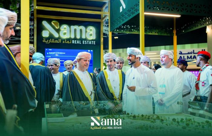 نماء العقارية توقع عقداً لتطوير المنطقة الحرة بمطار مسقط