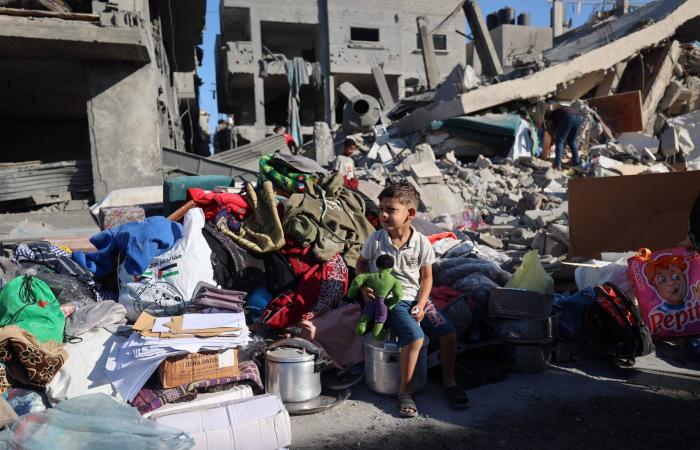 مصادر
      لـ
      «الشرق
      الأوسط»:
      فصائل
      فلسطينية
      تربط
      أي
      تقدم
      بالمفاوضات
      بوقف
      الاغتيالات