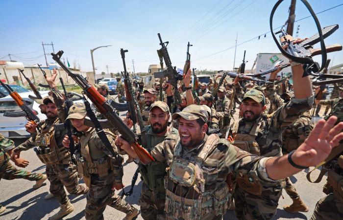 «الحشد»
      العراقي
      يعلن
      «انفصالاً
      تاماً»
      عن
      الأحزاب
      والفصائل