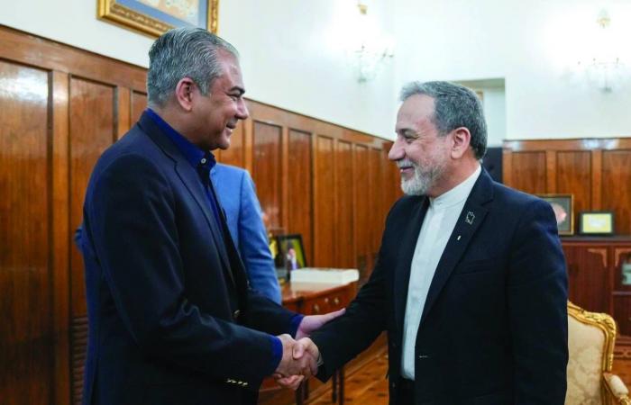 وزير
      الداخلية
      الباكستاني
      يتجه
      إلى
      إيران
      لإجراء
      محادثات