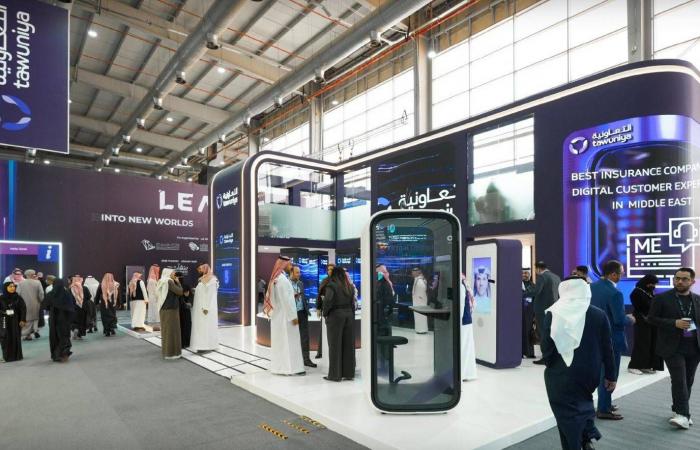 مسؤول
      عراقي:
      نستهدف
      تصدير
      مليون
      برميل
      يومياً
      من
      النفط
      عبر
      منافذ
      تركيا
      وسوريا