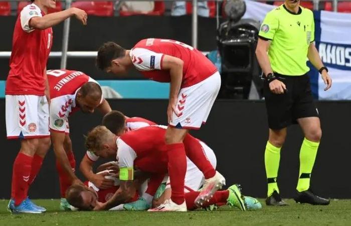 بالفيديو| سقوط لاعب مغشياً عليه يلغي مباراة ودية بين منتخبين 
