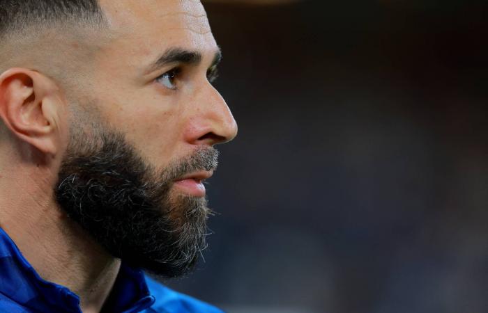 الصدمة
      والذهول...
      هكذا
      تنهي
      الإصابة
      حلم
      اللاعب
      في
      كأس
      العالم
      قبل
      أن
      يبدأ