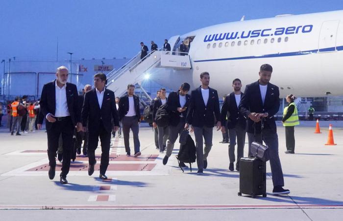 صفارة
      «المونديال»
      تضغط
      على
      ترمب
      محلياً
      ودولياً