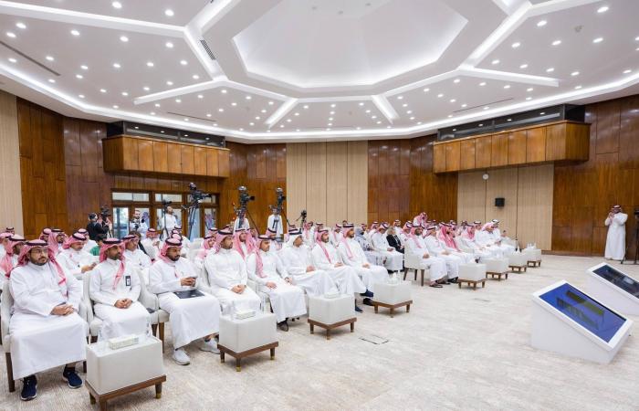 الشرطة
      الإسرائيلية
      تفرج
      عن
      لاعبة
      في
      المنتخب
      الفلسطيني
      لكرة
      القدم