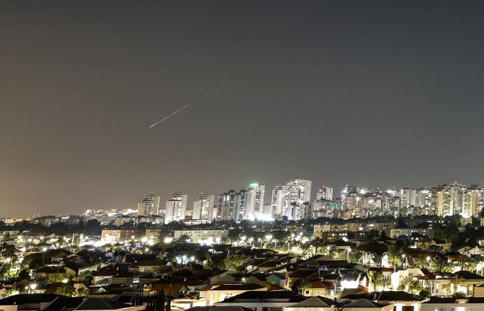 ترمب
      بين
      اتفاق
      إيران
      ومخاطر
      التصعيد