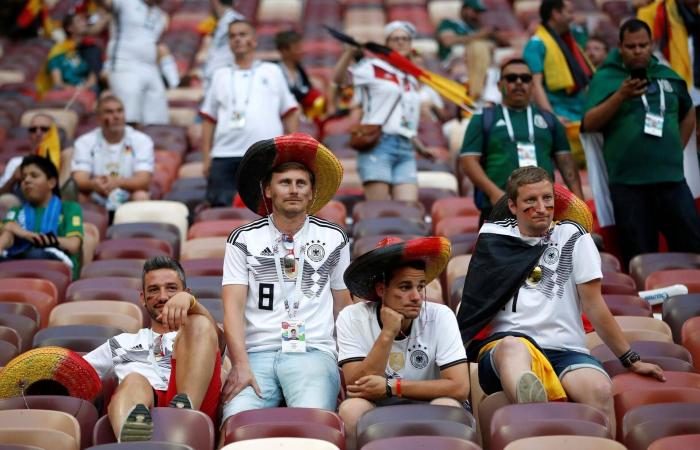مونديال
      روسيا
      2018:
      كسبُ
      رهان
      سياسي...
      نجمة
      فرنسية
      ثانية
      وكرواتيا
      تغزو
      القلوب