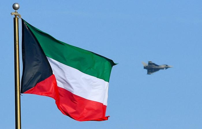 الكويت تعلن "اعتراض أجسام معادية".. والبحرين "تطلق صافرات الإنذار"
