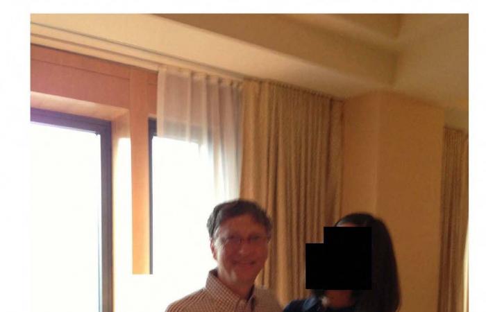 نيويورك:
      السجن
      42
      عاماً
      لمسؤول
      سابق
      في
      «طالبان»
      أدين
      باختطاف
      صحافي
      أميركي