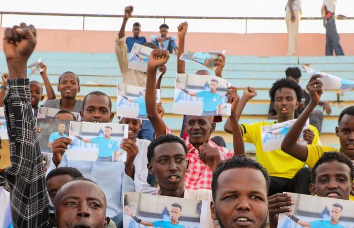 إدارة
      ترمب:
      منع
      دخول
      الحكم
      الصومالي
      لارتباطه
      بأشخاص
      يشتبه
      في
      انتمائهم
      لـ«منظمات
      إرهابية»