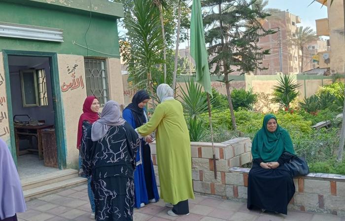 أزمة
      «التسريبات»
      تطغى
      على
      امتحانات
      الشهادات
      المصرية