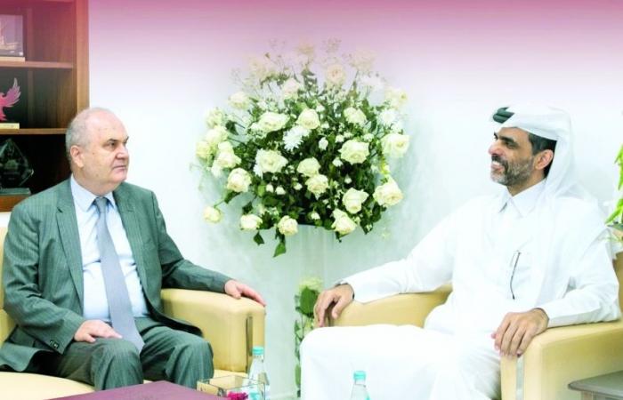 رئيس «مناطق» يستقبل السفير الروماني