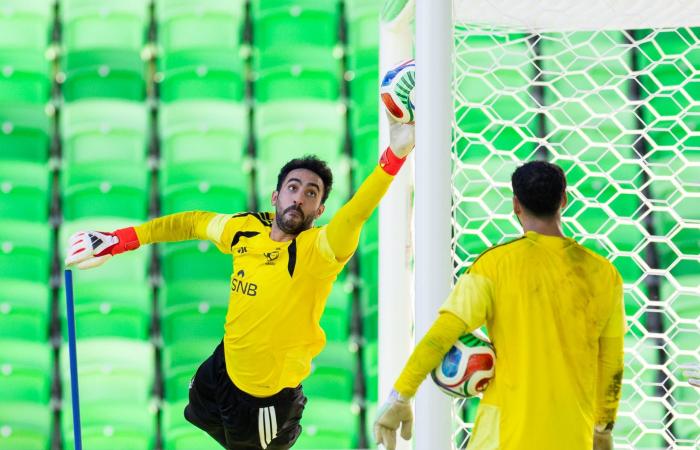 هل
      يعيد
      المنتخب
      السعودي
      كتابة
      حكاية
      1994
      من
      بوابة
      أميركا؟