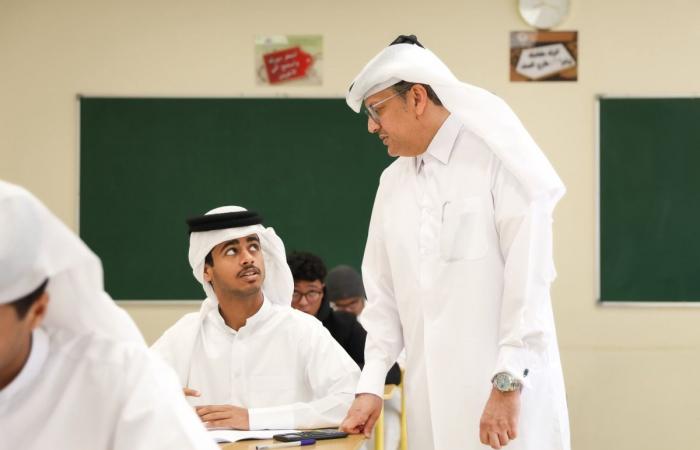 رئيس لجنة النظام والمراقبة يتفقد عددًا من مراكز اختبارات الشهادة الثانوية