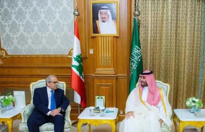 السفير
      اللبناني
      في
      الرياض
      لـ«الشرق
      الأوسط»:
      قرار
      السعودية
      جاء
      بعد
      تحقيق
      لبنان
      المعايير
      المطلوبة