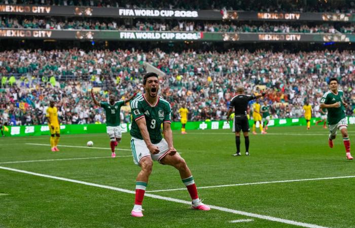 مورا
      يصبح
      أصغر
      لاعب
      يمثل
      المكسيك
      في
      تاريخ
      كأس
      العالم