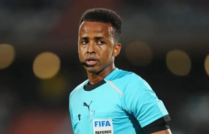 الحكم الصومالي عمر عرتن.. حرمته أمريكا من كأس العالم فاختاره "ويفا" لقيادة السوبر الأوروبي