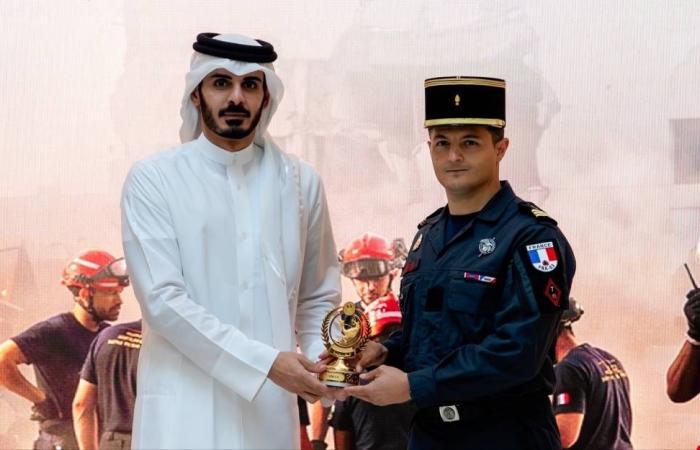 وزير الداخلية يشهد التمرين الثلاثي المشترك في مجال البحث والإنقاذ داخل المناطق العمرانية