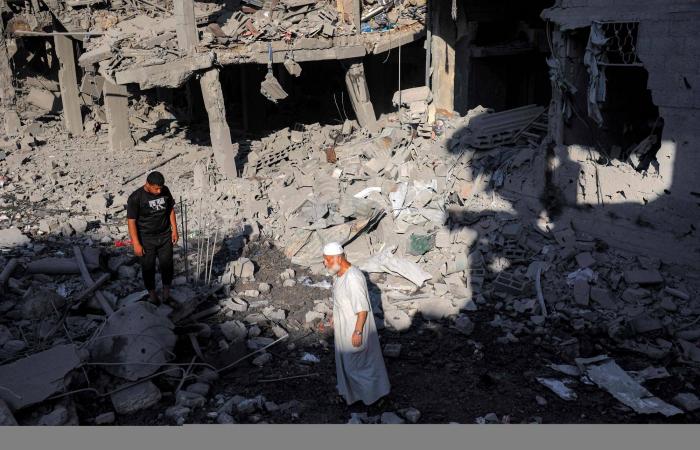 إسرائيل
      تستأنف
      هجماتها
      بغزة
      وتستهدف
      ناشطين