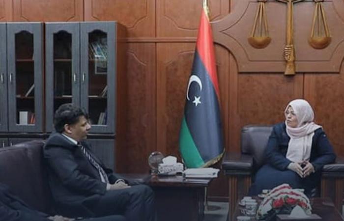 مصر
      تسرّع
      تسوية
      مستحقات
      شركات
      الأدوية
      تحسباً
      لاضطرابات
      الإمداد