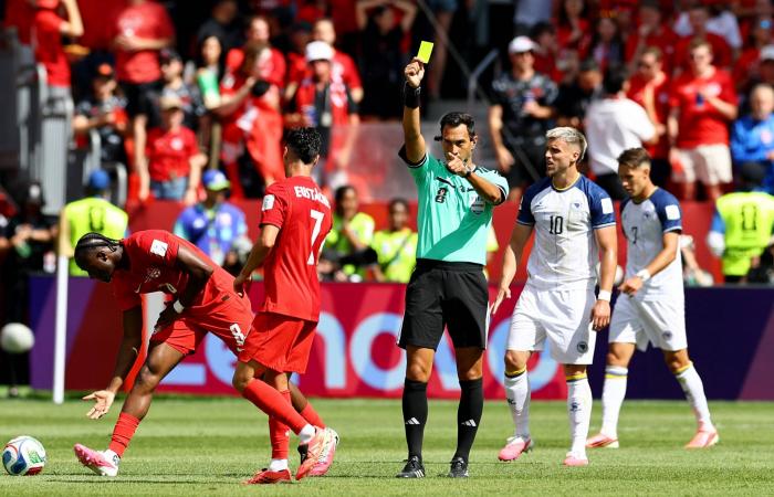 قواعد
      الإيقاف
      والانضباط
      في
      كأس
      العالم
      2026…
      هل
      تحرم
      منتخباً
      من
      التأهل؟