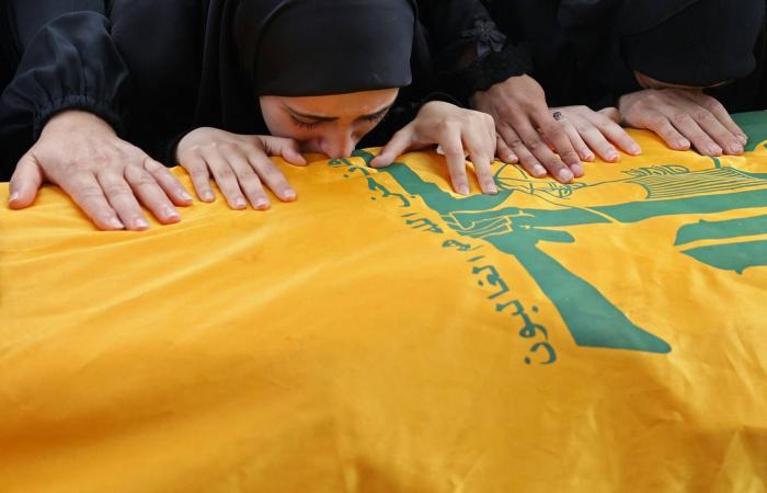 جهود
      لبنان
      لفصل
      مفاوضاته
      عن
      إيران
      تصطدم
      بعرقلة
      «حزب
      الله»