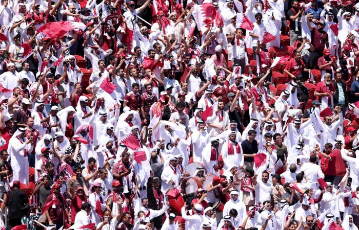 حكيمي
      يعادل
      رقم
      أومام
      بيك
      وجيان
      التاريخي
      في
      كأس
      العالم