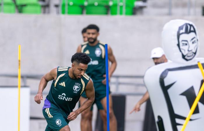 البريكان:
      سنظهر
      بهويتنا
      أمام
      الأوروغواي