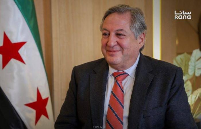 سوريا:
      تنشيط
      السياحة
      الداخلية
      بانتظار
      الاستثمارات
      الكبرى