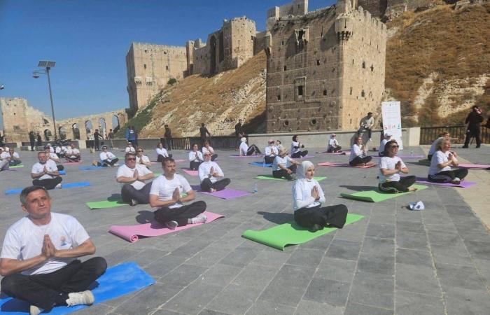سوريا:
      تنشيط
      السياحة
      الداخلية
      بانتظار
      الاستثمارات
      الكبرى