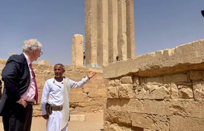 عون
      وسلام
      يناقشان
      التحضيرات
      لجولة
      تفاوض
      جديدة
      بين
      لبنان
      وإسرائيل
      في
      واشنطن