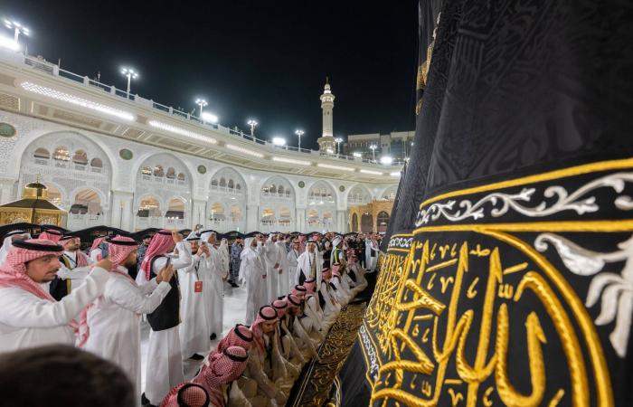 سارة
      إسحاق:
      «المحطة»
      ينتصر
      لمثابرة
      المرأة
      في
      زمن
      الحرب