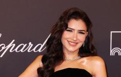 مي عمر تنهي تصوير مسلسل "الست موناليزا" بعد أيام من فقد والدها