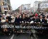 Tens
      of
      thousands
      protest
      in
      Budapest
      over
      alleged
      child
      abuse
      in
      Hungary's
      state-run
      institutions