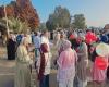 المصريون
      يحتفلون
      بالعيد
      في
      الشواطئ
      والحدائق